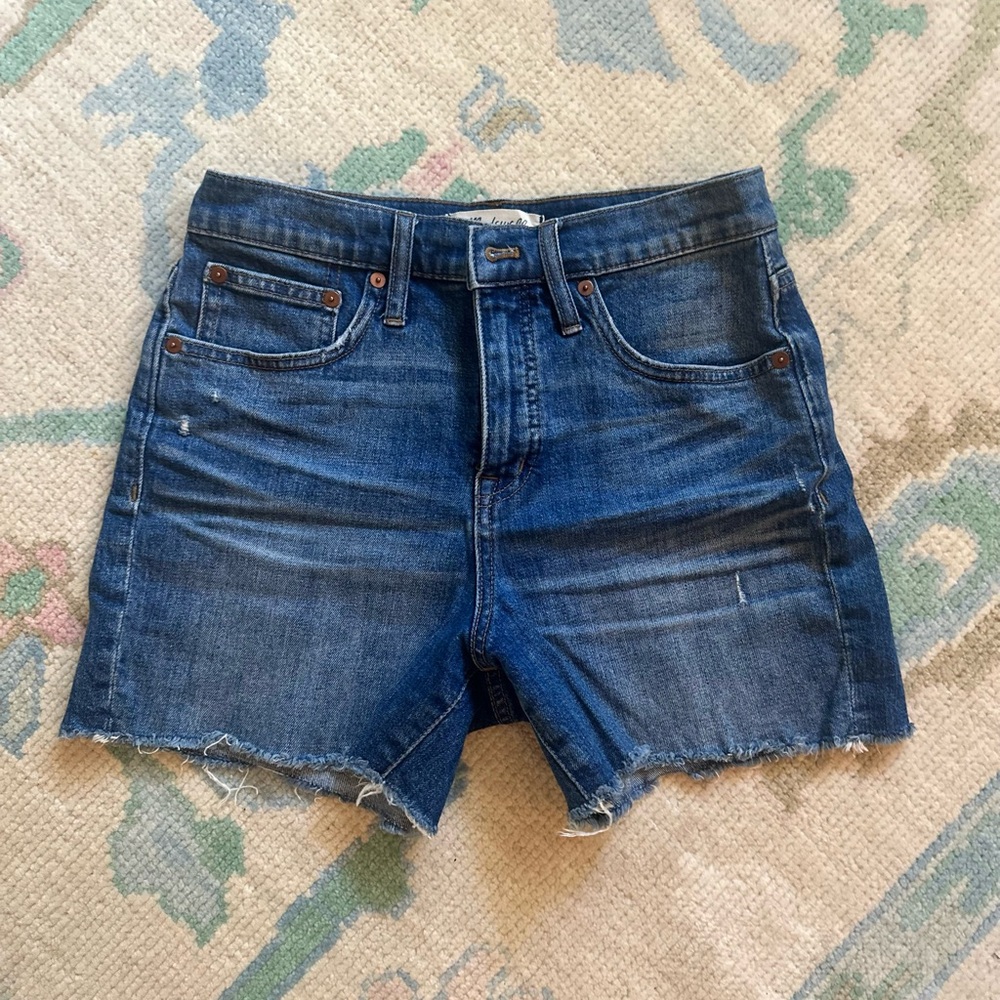 Madewell Blue Jean Shorts Distressed Cut-Off Style